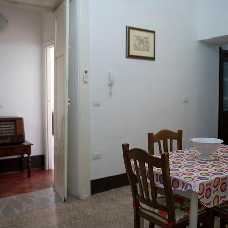 Il Marchese Del Grillo Apartman Tropea Szoba fotó