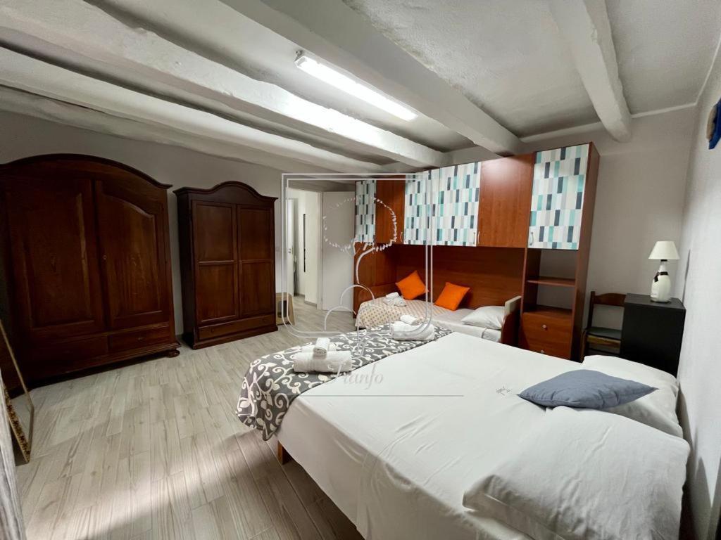 Il Marchese Del Grillo Apartman Tropea Szoba fotó