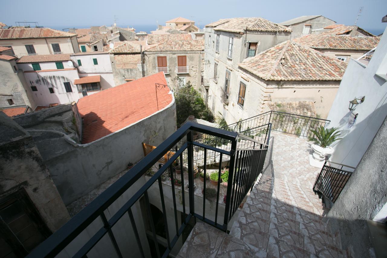 Il Marchese Del Grillo Apartman Tropea Kültér fotó